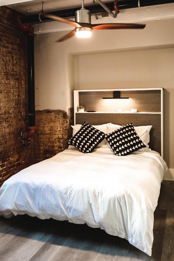 Three Trails Apartment Elkin Bagian luar foto